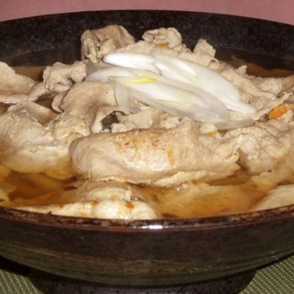 西荻窪の当カラオケ居酒屋で自慢のうどんをお楽しみください